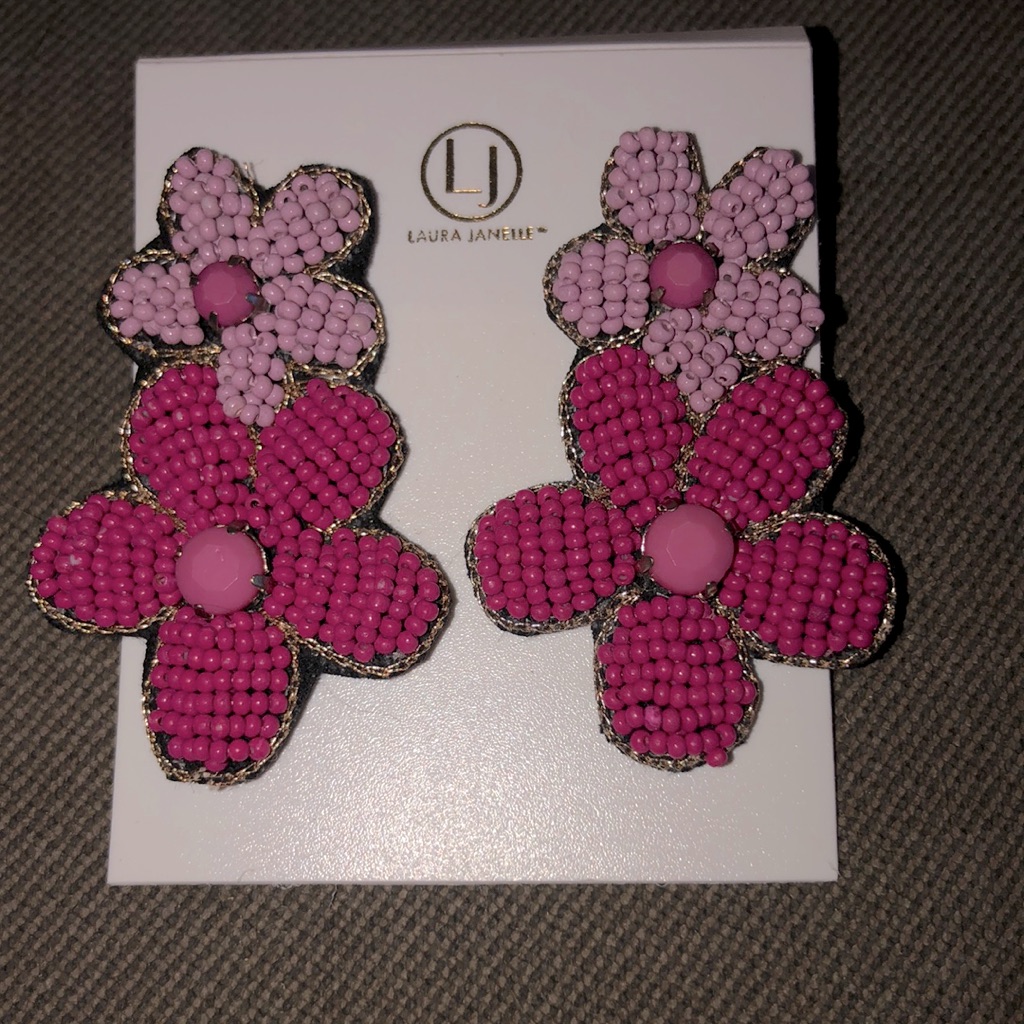 Nwt Laura Janelle Flower Bead Earrings
